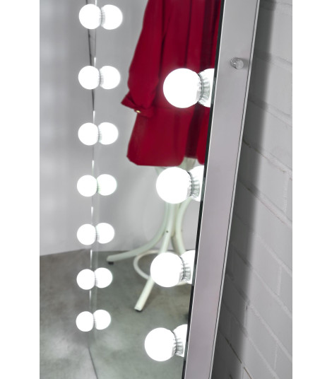 PEARL lustro stojące z oświetleniem LED (1p1szt)