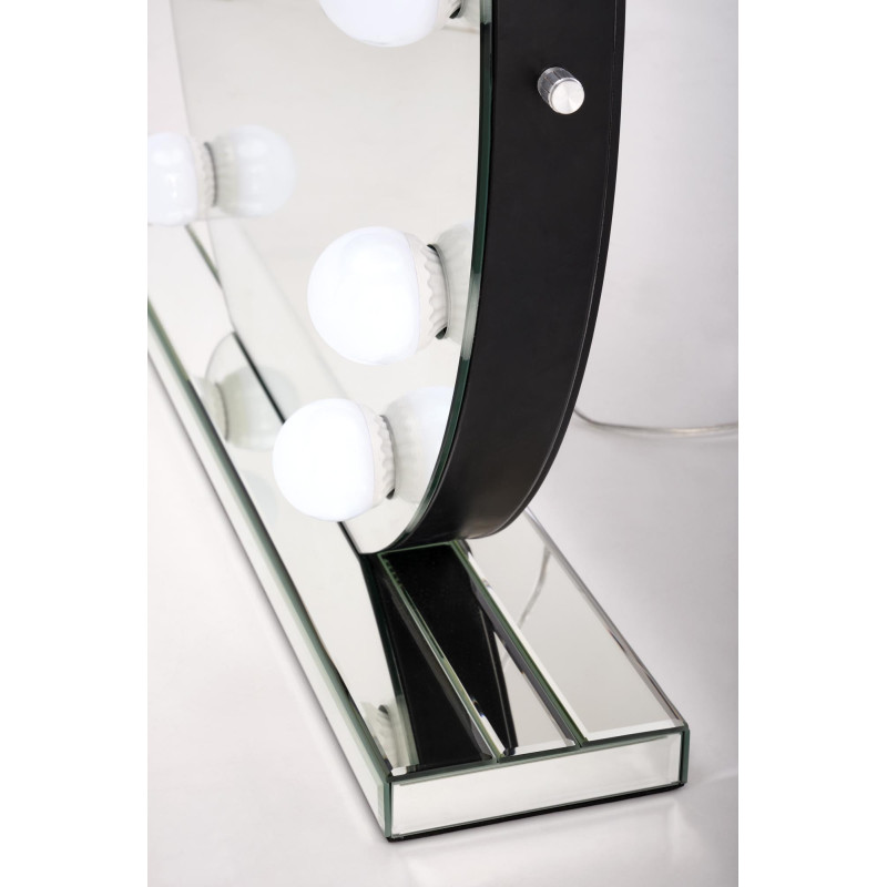 TORANO lustro stołowe z oświetleniem LED (1p1szt)